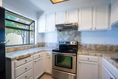 4885 N Backer Avenue #128, Fresno, CA 93726 - Photo 5
