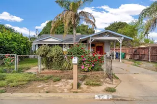 125 12th St, Orange Cove, CA 93646 - Photo 3
