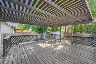 651 N Laverne Ave, Fresno, CA 93727 - Photo 23