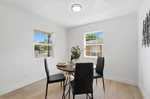 2486 S 10th St, Fresno, CA 93725 - Photo 9