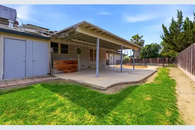 5308 E Mount Whitney Avenue, Laton, CA 93242 - Photo 37