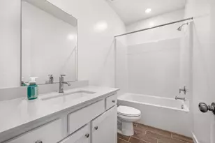 4457 Joaquin Ave, Clovis, CA 93619 - Photo 17