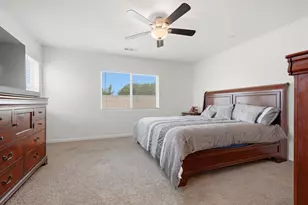 2198 W Ambassador Wy, Hanford, CA 93230 - Photo 33