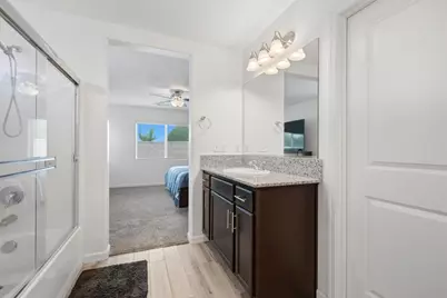 2198 W Ambassador Way, Hanford, CA 93230 - Photo 37