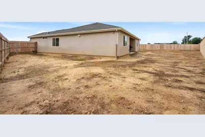 2198 W Ambassador Way, Hanford, CA 93230 - Photo 39