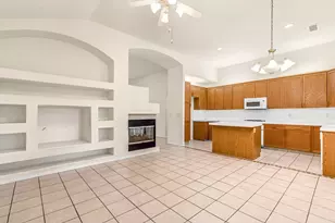 7633 N Hanna Ave, Fresno, CA 93722 - Photo 9