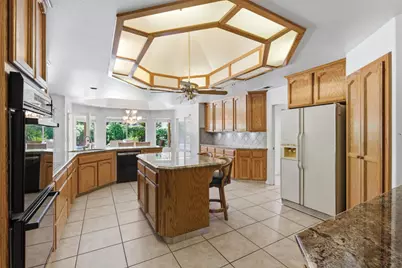 2876 Carolina Avenue, Clovis, CA 93611 - Photo 9