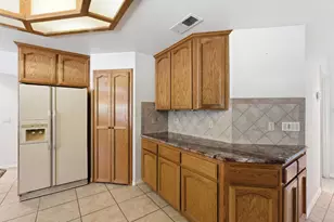 2876 Carolina Ave, Clovis, CA 93611 - Photo 15