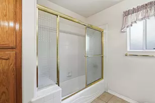 2876 Carolina Ave, Clovis, CA 93611 - Photo 33