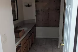 1729 W Spruce Ave, Fresno, CA 93711 - Photo 7