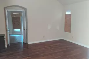 1729 W Spruce Ave, Fresno, CA 93711 - Photo 9