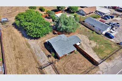 27765 Highway 145, Madera, CA 93638 - Photo 7