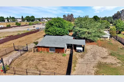 27765 Highway 145, Madera, CA 93638 - Photo 5