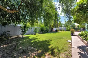 200 Lyons St, Madera, CA 93638 - Photo 27
