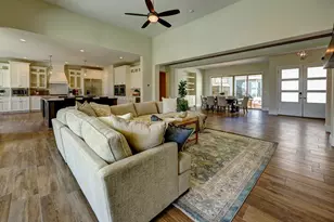 2189 E Strathspey Way, Fresno, CA 93730 - Photo 7