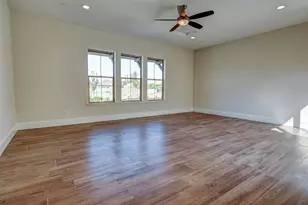 2189 E Strathspey Way, Fresno, CA 93730 - Photo 17