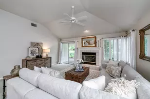 2977 W Pembrook, Fresno, CA 93711 - Photo 13