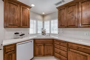 2977 W Pembrook, Fresno, CA 93711 - Photo 19