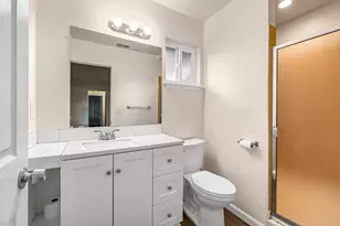 1595 N Pleasant Ave, Fresno, CA 93728 - Photo 23