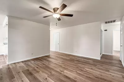 1595 N Pleasant Avenue #101, Fresno, CA 93728 - Photo 7