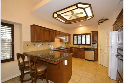2976 E Christopher Drive, Fresno, CA 93720 - Photo 5