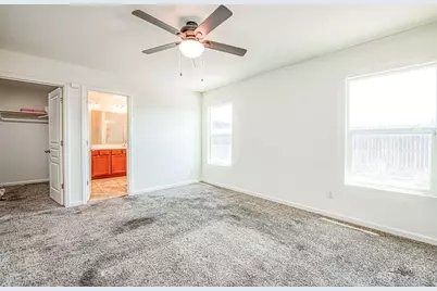 4367 W Saginaw Way, Fresno, CA 93722 - Photo 37