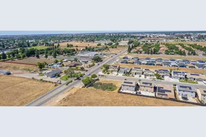 4367 W Saginaw Way, Fresno, CA 93722 - Photo 15