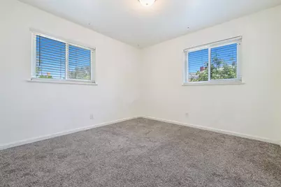 3913 E Fountain Way, Fresno, CA 93726 - Photo 19