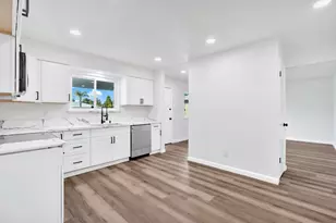 3126 W Alamos Ave, Fresno, CA 93722 - Photo 9