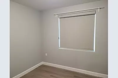 2114 Laverne Avenue, Fresno, CA 93727 - Photo 9