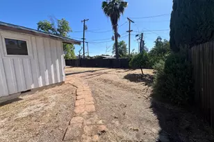 3988 N Fresno St, Fresno, CA 93726 - Photo 39
