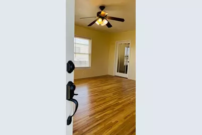 523 W Ivy Street, Hanford, CA 93230 - Photo 5