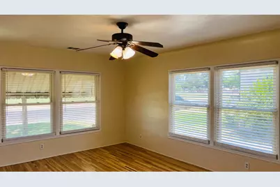 523 W Ivy Street, Hanford, CA 93230 - Photo 25