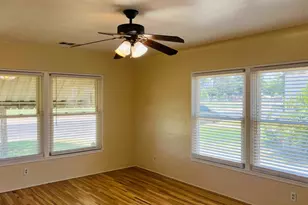 523 W Ivy St, Hanford, CA 93230 - Photo 25