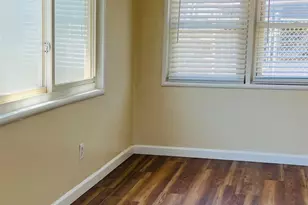 523 W Ivy St, Hanford, CA 93230 - Photo 23