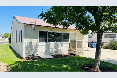 523 W Ivy Street, Hanford, CA 93230 - Photo 35
