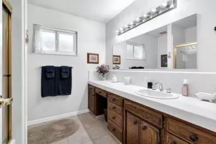 1141 E Paul Ave, Fresno, CA 93710 - Photo 29