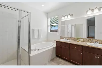 1383 E Donnybrook Place, Hanford, CA 93230 - Photo 37
