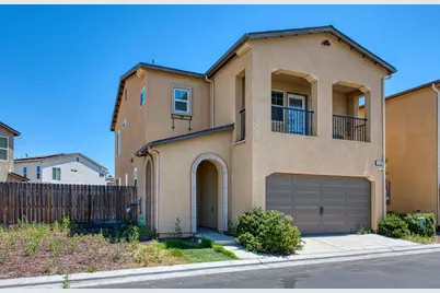 6336 N Santa Lucia Way, Fresno, CA 93722 - Photo 3