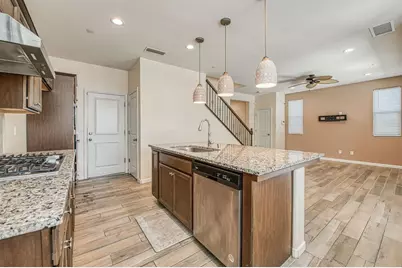 6336 N Santa Lucia Way, Fresno, CA 93722 - Photo 15