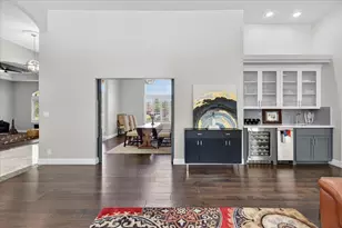 1306 E Valley Forge Dr, Fresno, CA 93720 - Photo 13