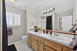 1306 E Valley Forge Dr, Fresno, CA 93720 - Photo 43