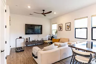 1104 Bloom Ave, Clovis, CA 93619 - Photo 7