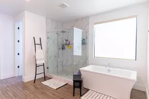 1104 Bloom Ave, Clovis, CA 93619 - Photo 61