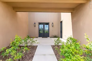 1104 Bloom Ave, Clovis, CA 93619 - Photo 3