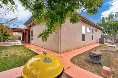 17028 Granite Falls Way, Madera, CA 93610 - Photo 57