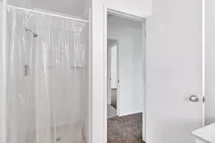 4466 N Cornelia Ave, Fresno, CA 93722 - Photo 21