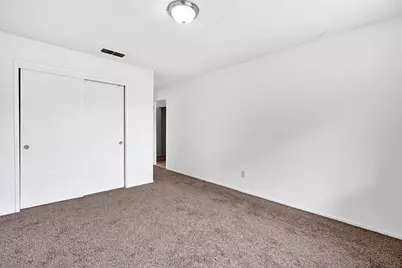 4466 N Cornelia Avenue, Fresno, CA 93722 - Photo 19