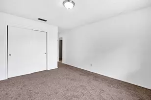 4466 N Cornelia Ave, Fresno, CA 93722 - Photo 19