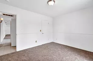 4466 N Cornelia Ave, Fresno, CA 93722 - Photo 23